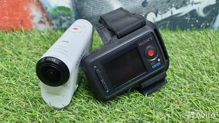 Экшн видеокамера Sony FDR-X1000V