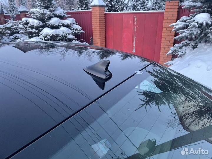 Плавник на крышу