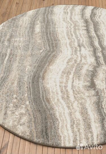 Ковер 240 на 240 новый