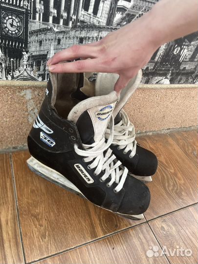 Коньки хоккейные бауер