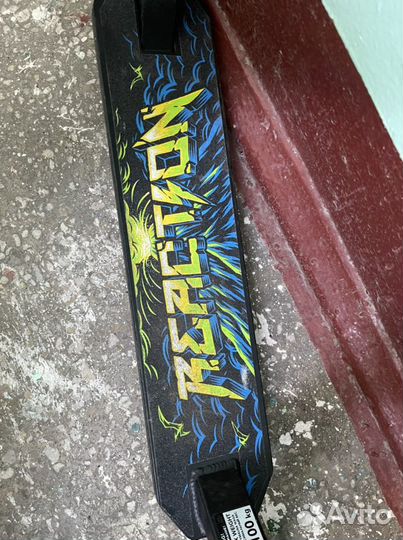 Трюковой самокат