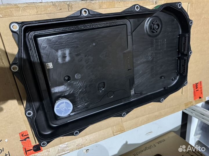 BMW F15 Масляный поддон АКПП 24115A13115
