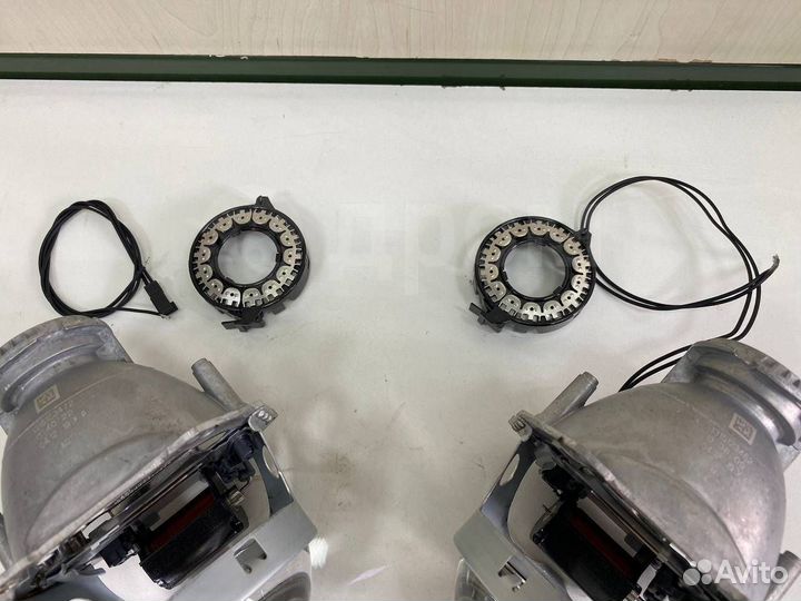 Биксеноновые линзы Hella 3R