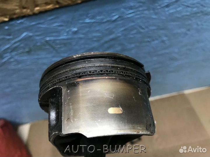 Volvo Поршень + шатун