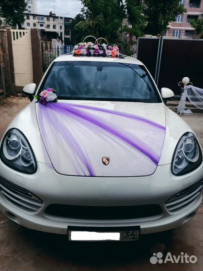 Свадебные украшения на машину