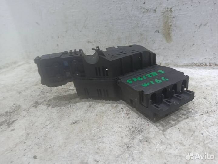 Блок предохранителей