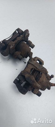 Суппорт тормозной передний Renault Logan 2 логан