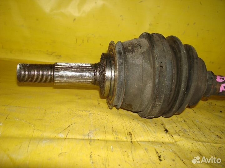 Привод передний правый Nissan Bluebird EU13