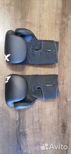 Детские боксёрские перчатки 10 oz