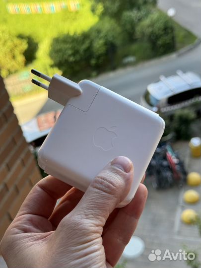 Apple 96 USB-C Power Adapter