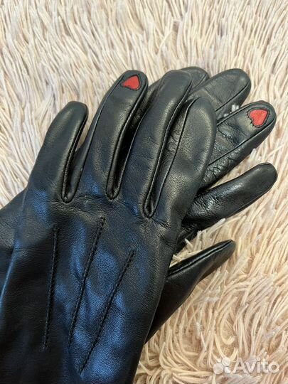 Перчатки из натуральной кожи