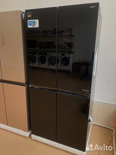 Холодильник новый