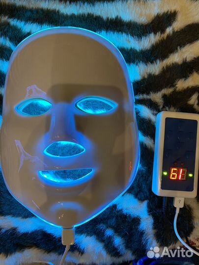 Маска светодиодная для омоложения новая