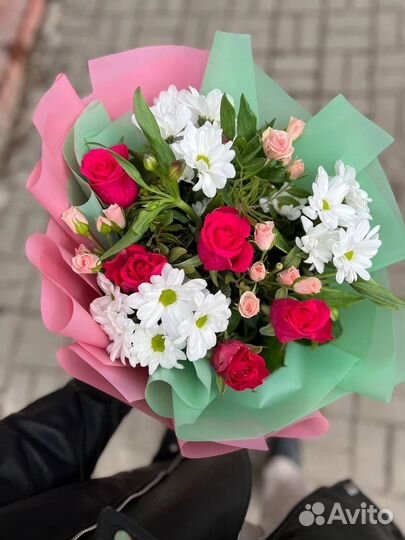 Живые цветы букеты розы с доставкой