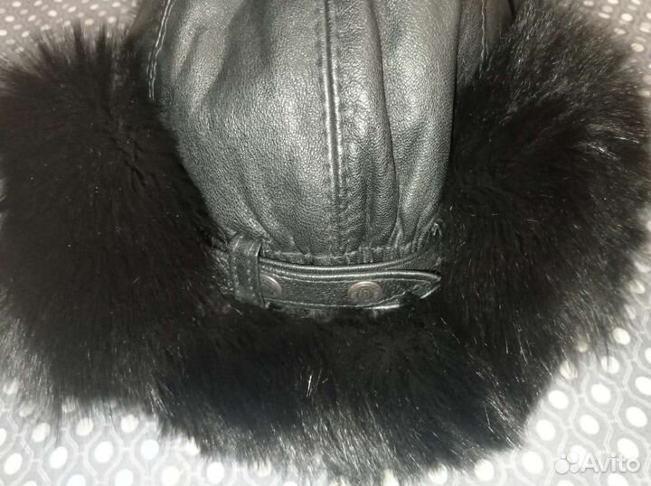 Шапка кожаная