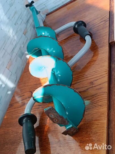 Бур для зимней рыбалки (Ледоруб)