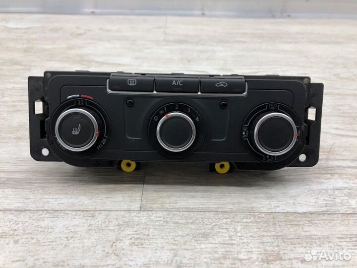 Переключатель отопителя Volkswagen Transporter 5