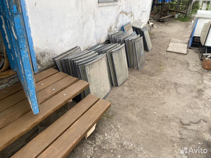 Стекла для морозильных камер ларей