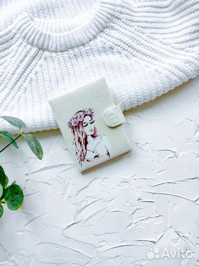 Обложка на паспорт ручной работы