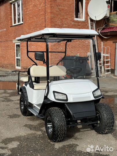 Гольф кар