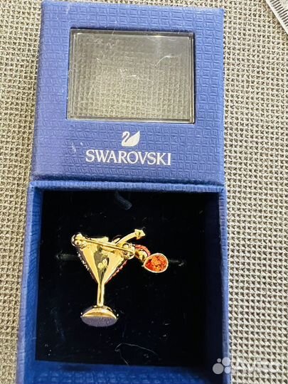Swarovski брошь