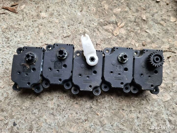 Сервопривод заслонки печки Peugeot Citroen