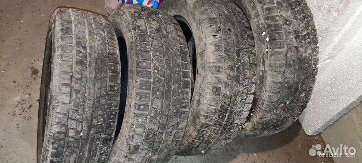 Dunlop SP Winter Ice 01 195/60 R15