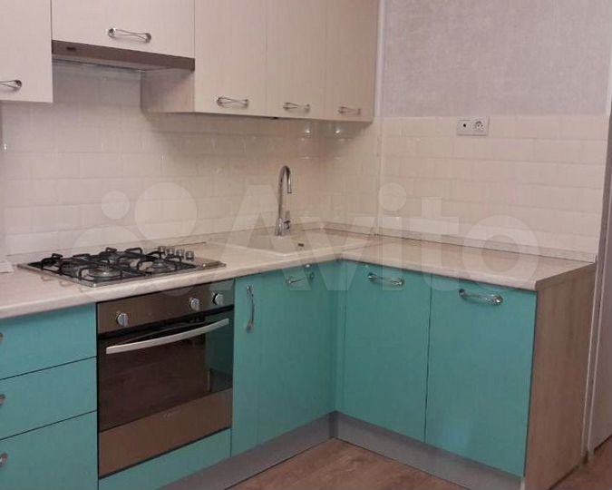 2-к. квартира, 50 м², 6/9 эт.