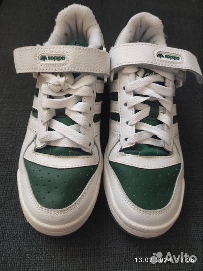 Кроссовки adidas
