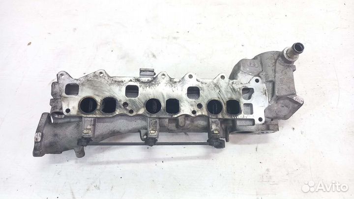 Коллектор впускной левый Mercedes W251 R-class