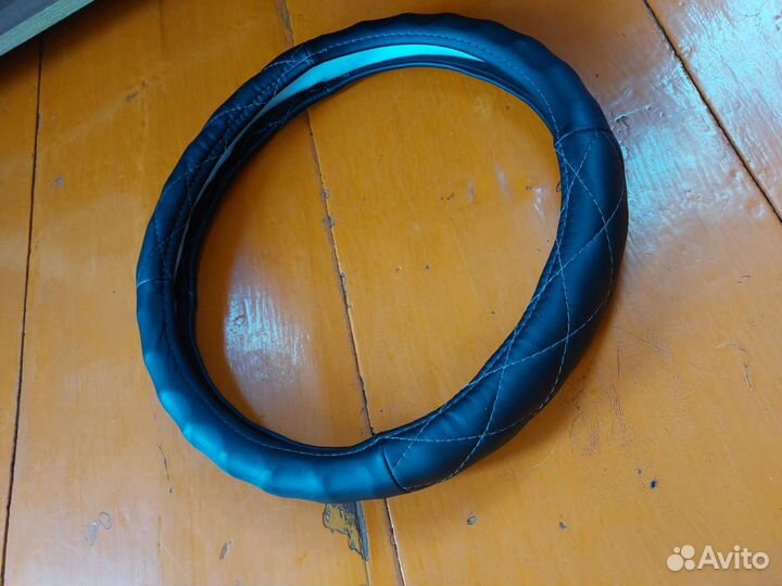 Подлокотник, маскитные сетки, накладка на руль