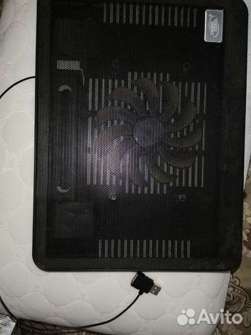 Подставка с охлаждением