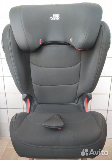 Автокресло Britax Romer Kidfix III M