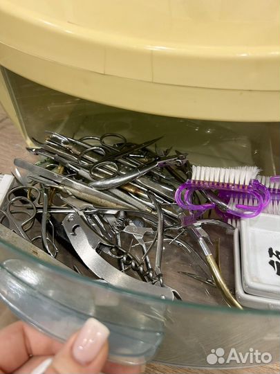 Уф-лампа для хранения инструментов