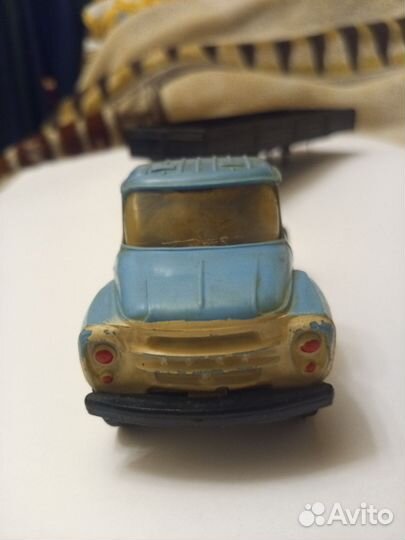 Модель грузовика ЗИЛ-130 завод Прогресс