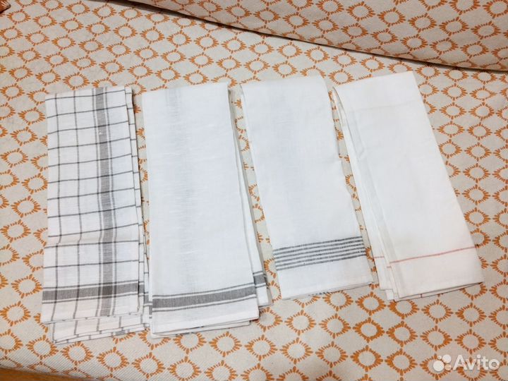 Комплект льняных полотенец