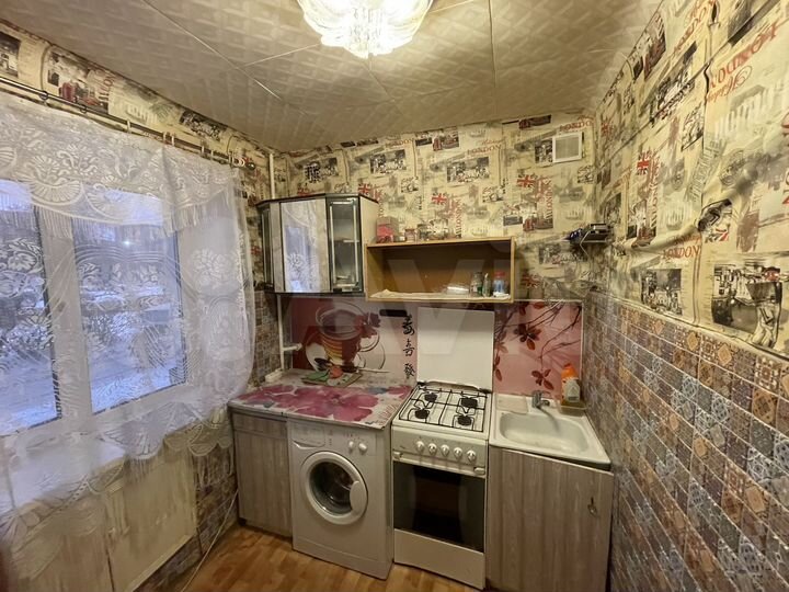 2-к. квартира, 48 м², 1/5 эт.