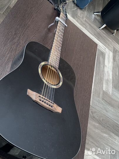 Акустическая гитара flight