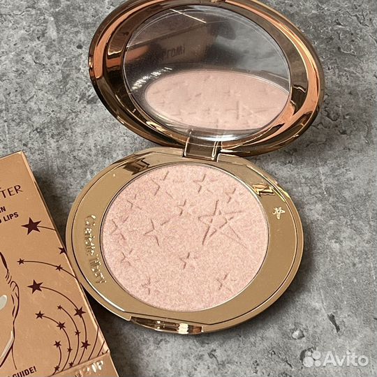 Хайлайтер Charlotte Pillow talk Glow