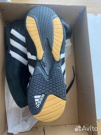 Боксерки adidas ProBout