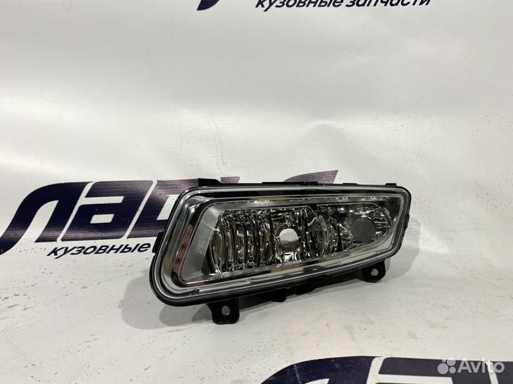 Фара птф VW Polo(15) левая