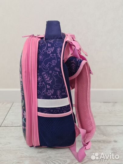 Школьный рюкзак (портфель)