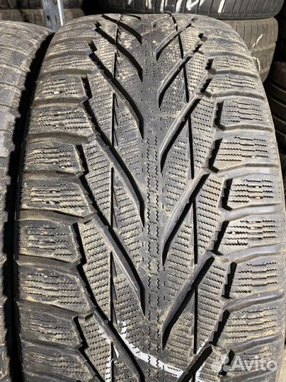 Nokian Tyres Hakkapeliitta R2 SUV 285/60 R18 116R