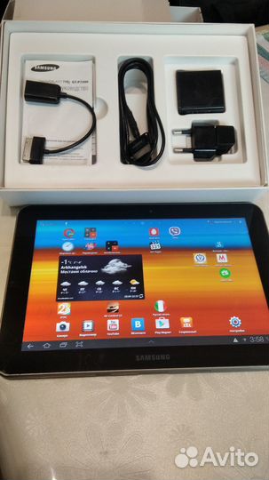 Планшет Samsung Galaxy Tab 8.9