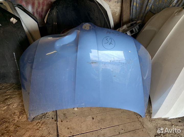 Капот бу Skoda Rapid