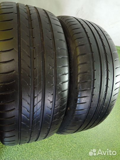 Goodyear EfficientGrip 235/60 R17