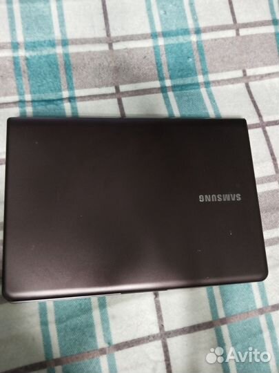 Samsung np530u