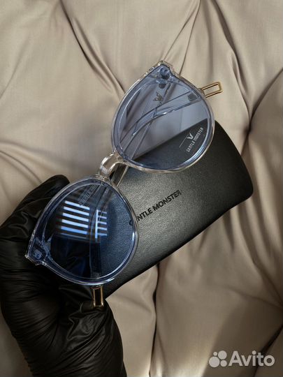 Солнцезащитные очки