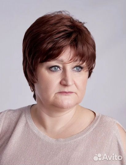 Парик короткий из искусственных волос