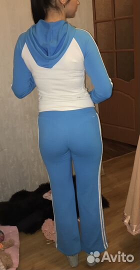 Костюм спортивный Adidas 42 р